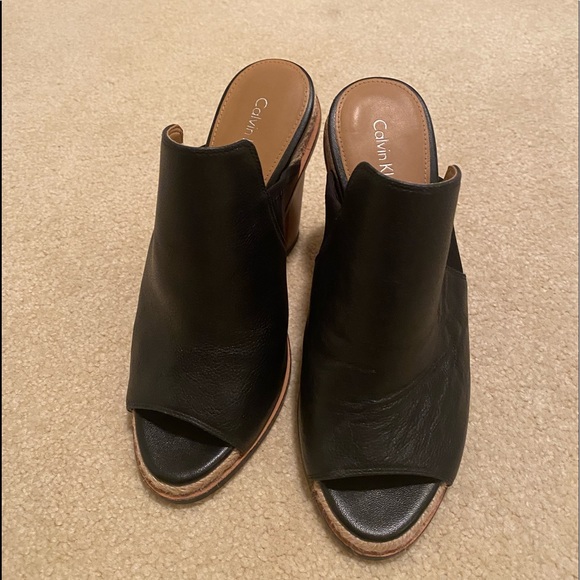Calvin Klein Black leather heels - Picture 1 of 6